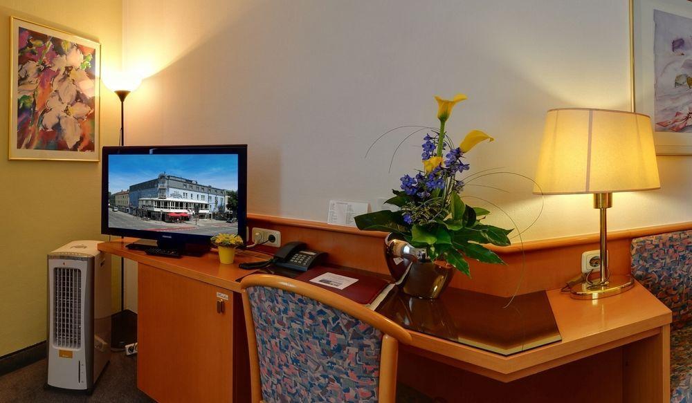 Hotel Central Dachau Garni Luaran gambar