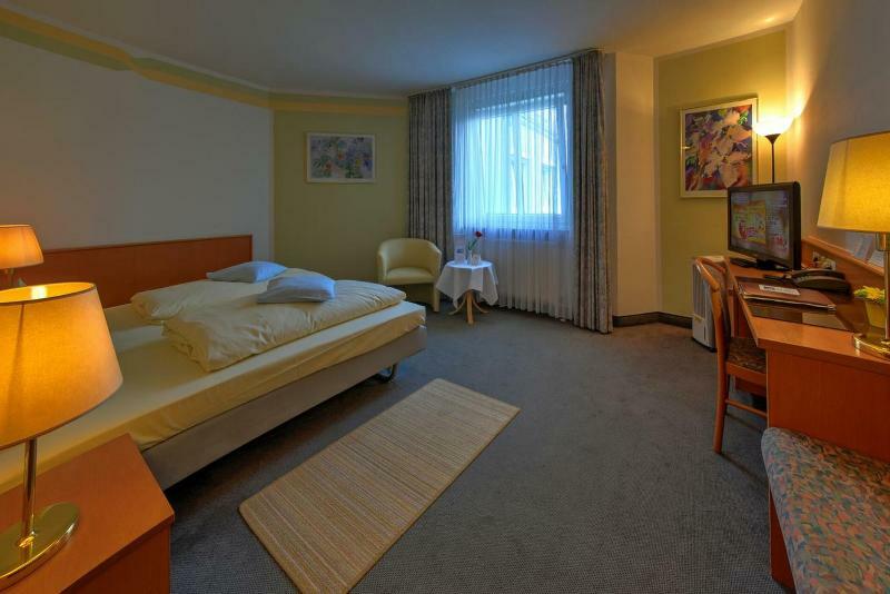 Hotel Central Dachau Garni Luaran gambar